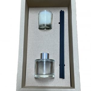 Kraft Gift Display boxes with sleeve and fitment for a 9cl candle and 100ml diffuser with reeds.