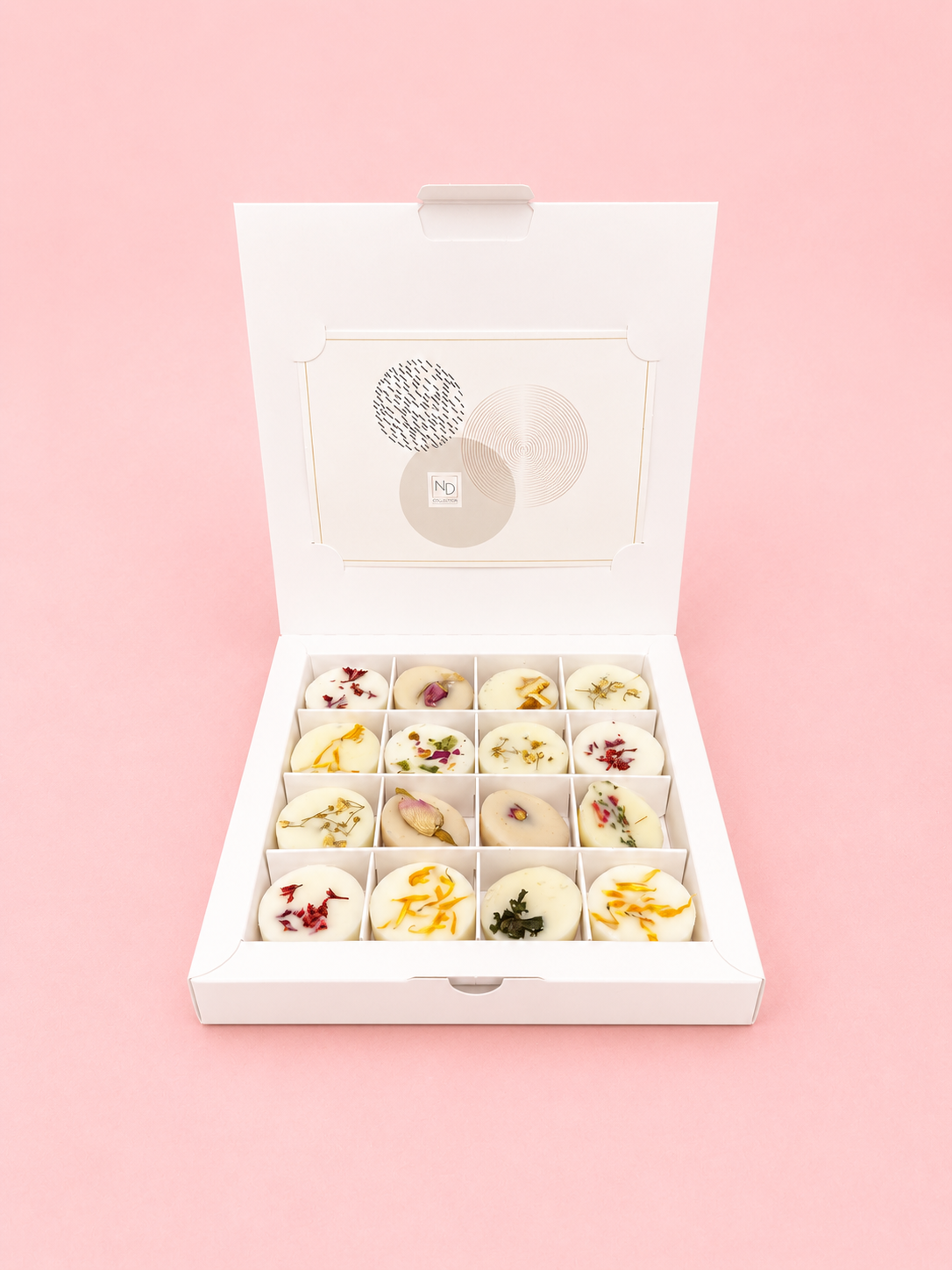 Beautiful White buffer wall boxes to hold 16 melts Wax melt, tea-lights or chocolates.